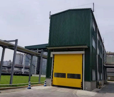 ซื้อ CE ประตูเร็วอุตสาหกรรม ความแข็งแรงสูง โพลิเอสเตอร์ สายใย PVC ความหนาผ้าม่าน 0.8mm online manufacture