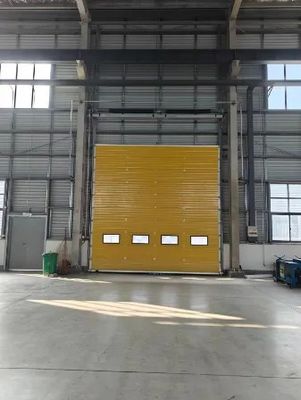 ซื้อ Industrial Sectional Garage Door with 220V-240V 50/60Hz Motor 24dB Acoustic Insulation and B2 Fire Resistance online manufacture