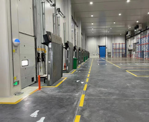 ไฮดรอลิก โหลดตั้ง Dock Leveler สําหรับสถานที่เก็บรักษาความเย็นทางรถไฟฟ้า