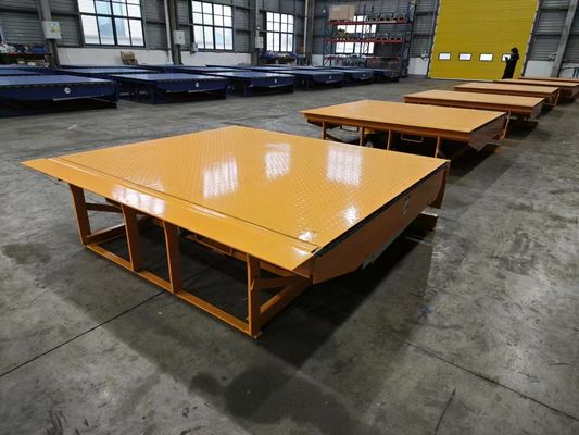 ปรับปรุง Dock Leveler Platform Frame Type Loading Dock รัมป์ไฮดรอลิก