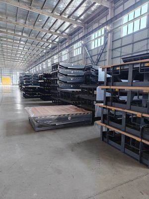 ไฮดรอลิกไฟฟ้าการบรรทุก Dock Leveler ความจุไดนามิก 6800kg / ความจุสติก 13600kg