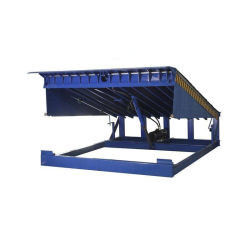 การบรรจุคลังสินค้า ไฮดรอลิก Dock Leveler Edge Of Dock Leveler ผู้ผลิต