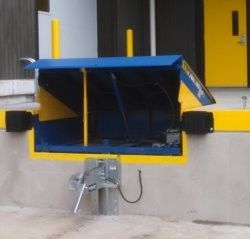 โลหะที่แข็งแรง โลหะ dock plate คุณภาพสูง ไฮดรอลิก unloading Industrial Dock Leveler